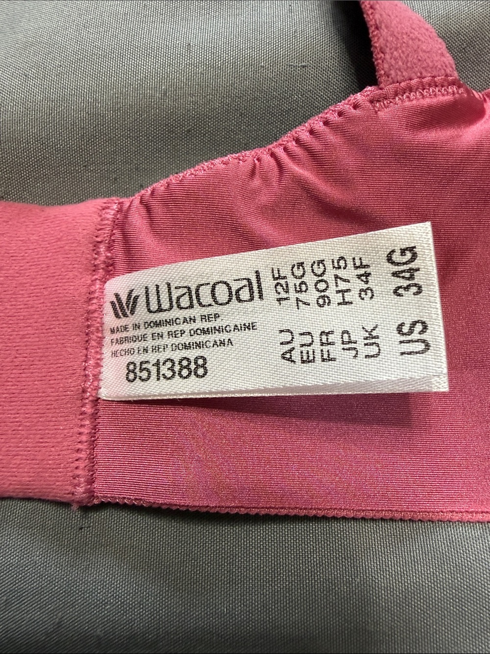 Wacoal Lace-Textured Underwire Bra - Raspberry Pink - Picture 2 of 4